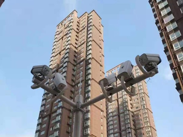 安裝高空拋物智能監(jiān)控系統(tǒng)，來(lái)提高每位居民的責(zé)任心