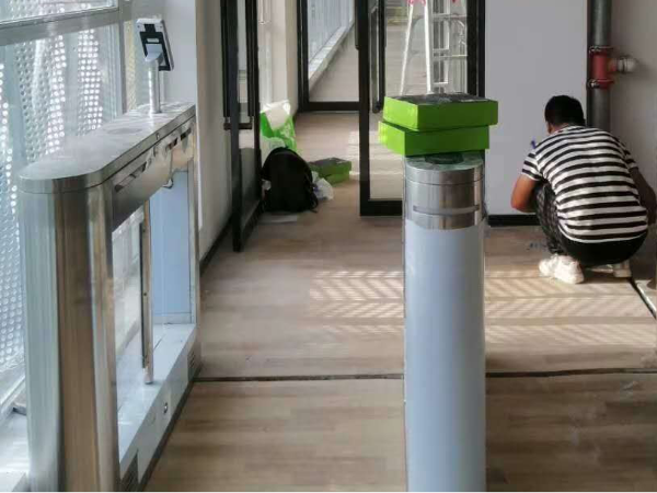 學(xué)校通道門禁系統(tǒng)怎么選擇？來(lái)看這里！