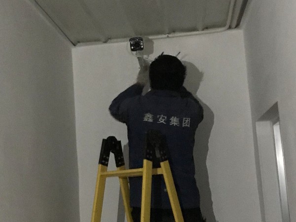 室內(nèi)安裝視頻監(jiān)控攝像頭時，位置和角度都有哪些需要注意的？