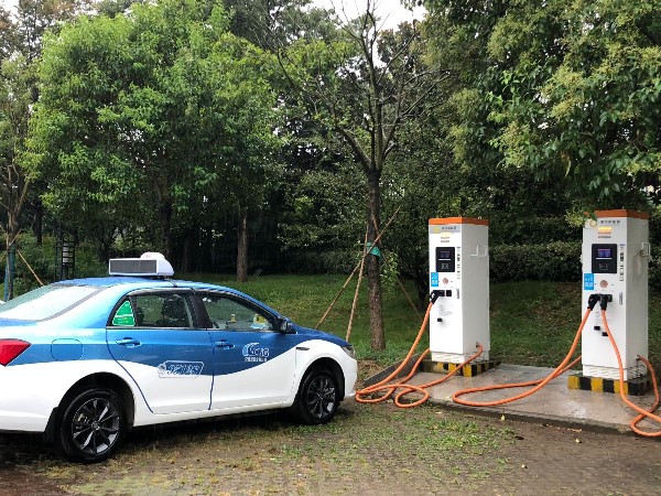 電動(dòng)汽車充電樁安裝智能視頻監(jiān)控系統(tǒng)的作用是什么？